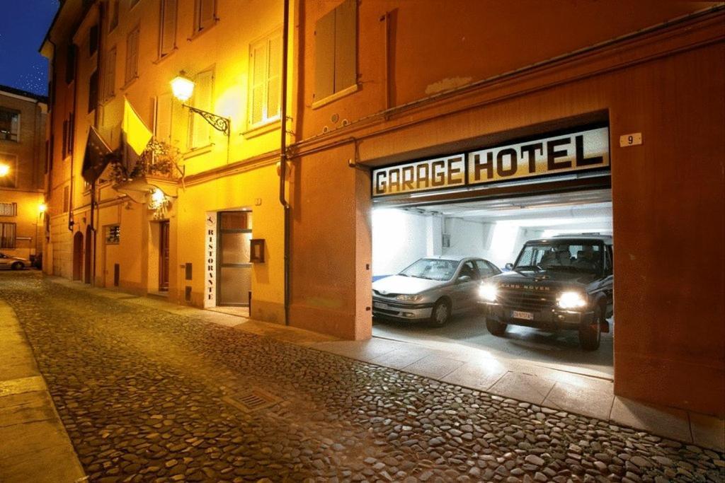 Hotel Cervetta 5 Modena Eksteriør bilde